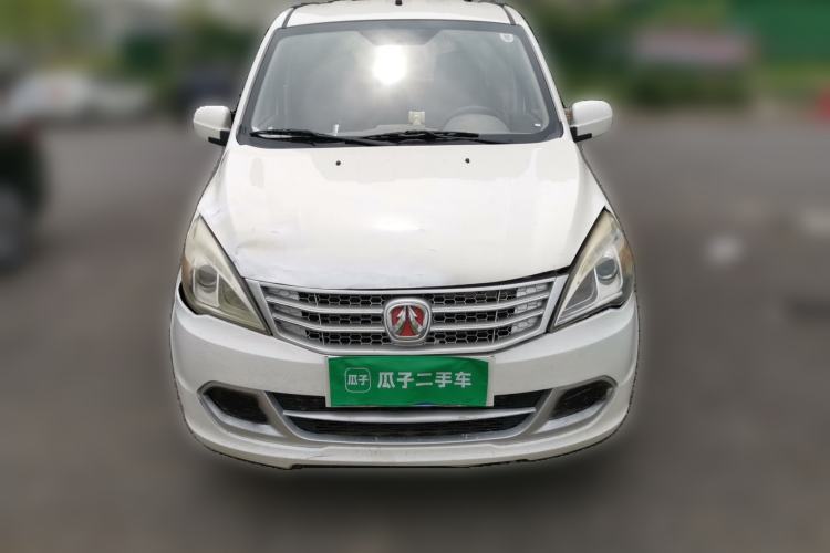 Used BAIC Weiwang M20 2014 1.5L Comfort version DAM15DL Front