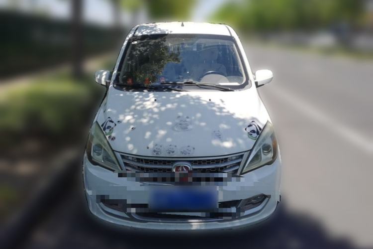 Used BAIC Weiwang M20 2014 1.5L Basic Version BJ415B Front