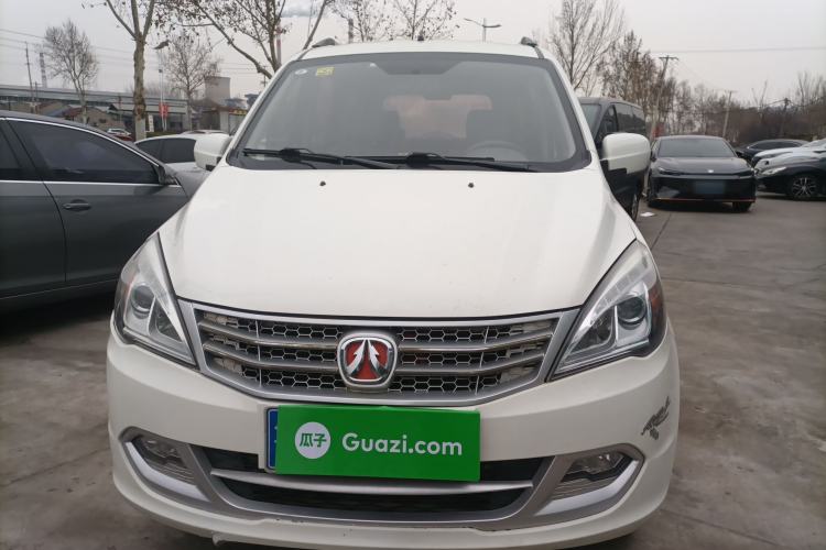 Used BAIC Weiwang M20 2014 1.5L Basic Version DAM15DL Front