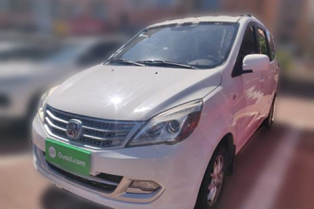Używany BAIC Weiwang M20 2014 1.5L Ultra-Luxury DAM15DL