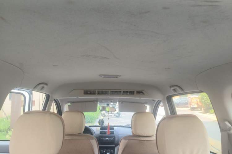 Used BAIC Weiwang M20 2014 1.5L Basic Version DAM15DL Headliner