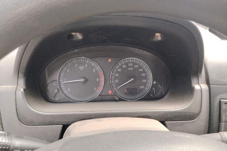 Used BAIC Weiwang M20 2014 1.5L practical type BJ415A Instrument Cluster
