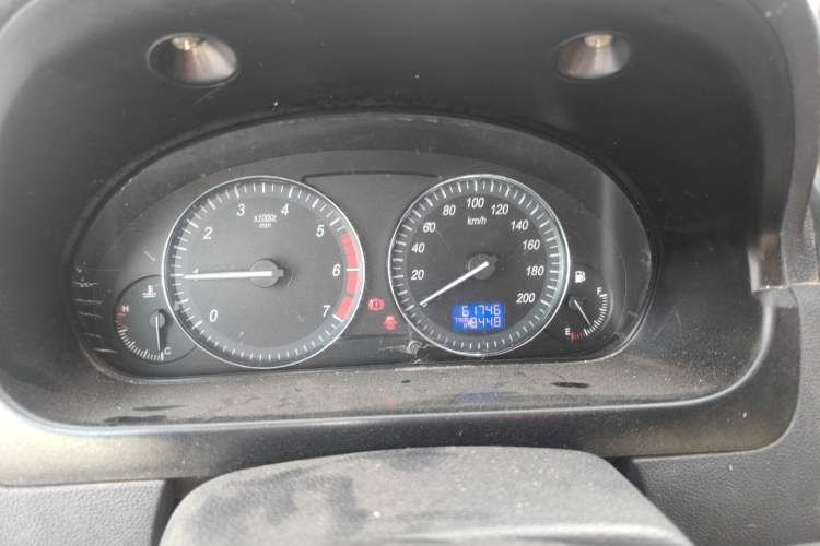 Used BAIC Weiwang M20 2014 1.5L practical type BJ415A Instrument Cluster