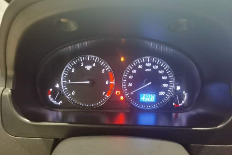 Used BAIC Weiwang M20 2014 1.5L practical type BJ415A Instrument Cluster