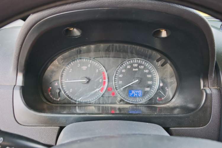 Used BAIC Weiwang M20 2014 1.5L practical type BJ415A Instrument Cluster