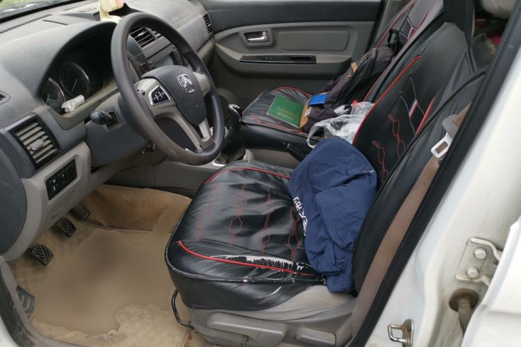 Used BAIC Weiwang M20 2014 1.5L Comfort version DAM15DL Left Front Seat