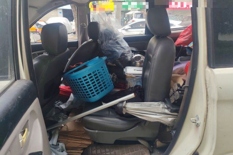 Used BAIC Weiwang M20 2014 1.5L practical type BJ415A Left Rear Seat