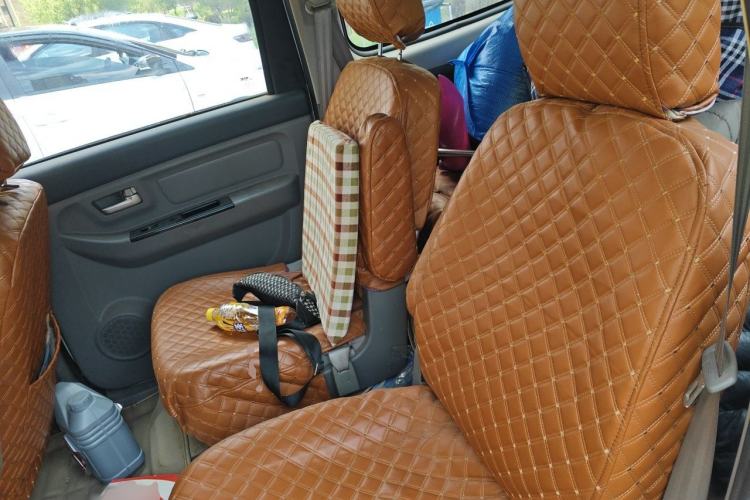 Used BAIC Weiwang M20 2014 1.5L Comfort Version BJ415B Left Rear Seat