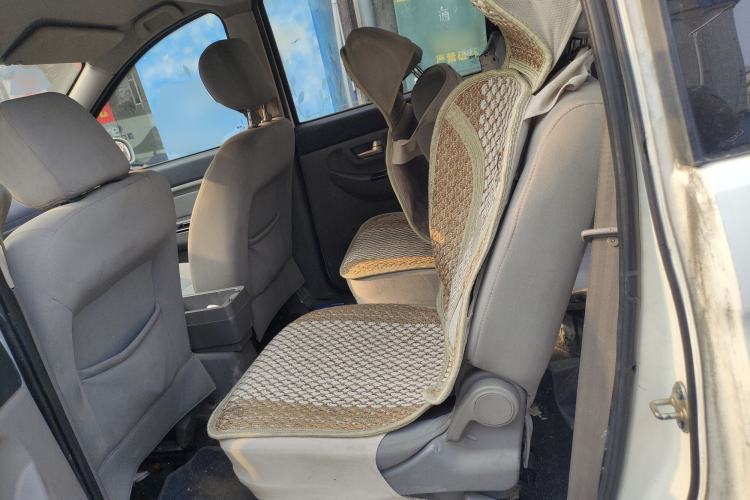 Used BAIC Weiwang M20 2014 1.5L Comfort Version BJ415B Left Rear Seat