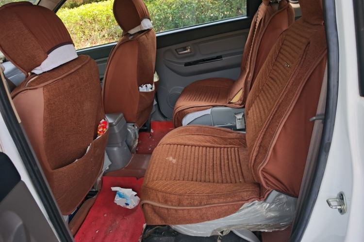 Used BAIC Weiwang M20 2014 1.5L practical type BJ415A Left Rear Seat