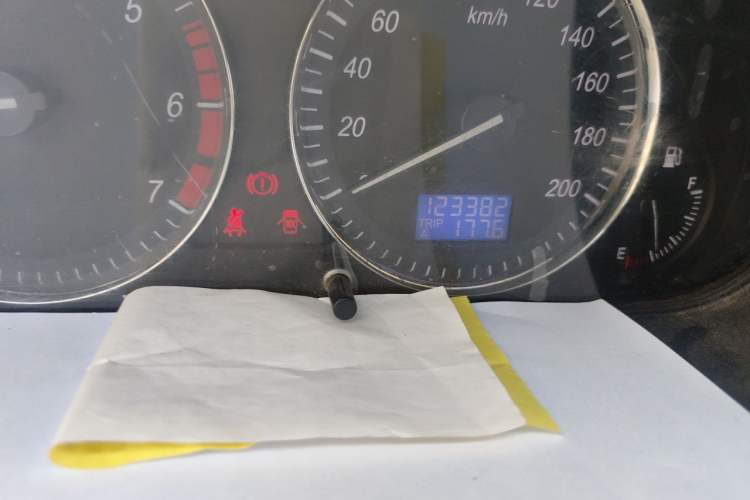 Used BAIC Weiwang M20 2014 1.5L Basic Version BJ415B Odometer Close Up