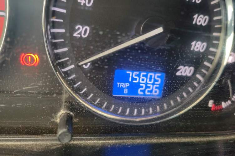 Used BAIC Weiwang M20 2014 1.5L Comfort Version BJ415B Odometer Close Up
