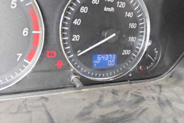 Used BAIC Weiwang M20 2014 1.5L Comfort Version BJ415B Odometer Close Up