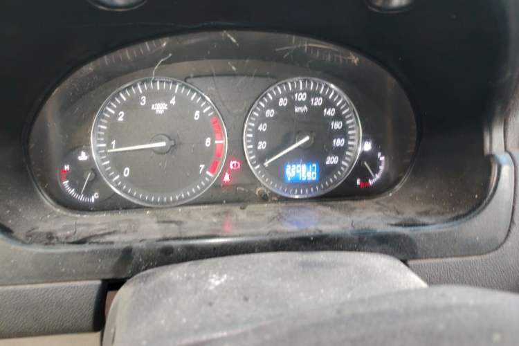 Used BAIC Weiwang M20 2014 1.5L practical type BJ415A Odometer Close Up