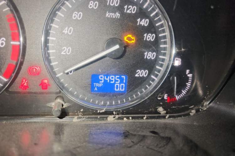 Used BAIC Weiwang M20 2014 1.5L practical type BJ415A Odometer Close Up