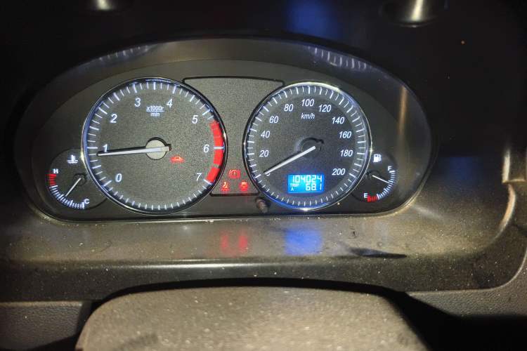 Used BAIC Weiwang M20 2014 1.5L practical type BJ415A Odometer Close Up
