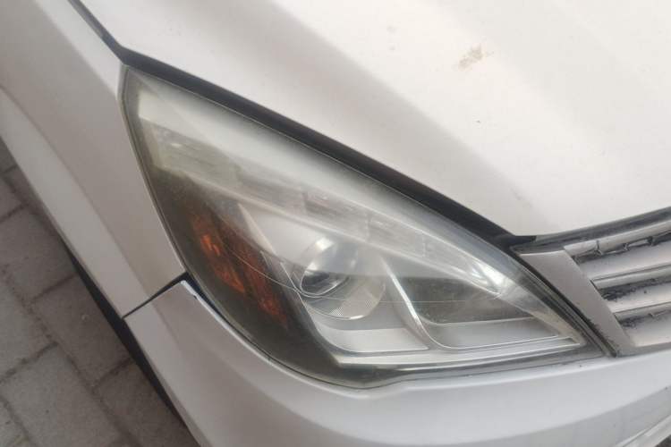 Used BAIC Weiwang M20 2014 1.5L Basic Version DAM15DL Right Front Headlight