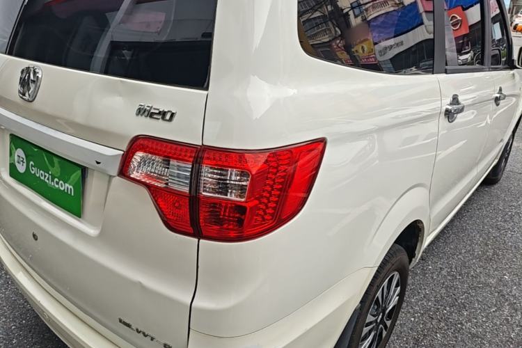 Used BAIC Weiwang M20 2014 1.5L Basic Version DAM15DL Right Rear Taillight