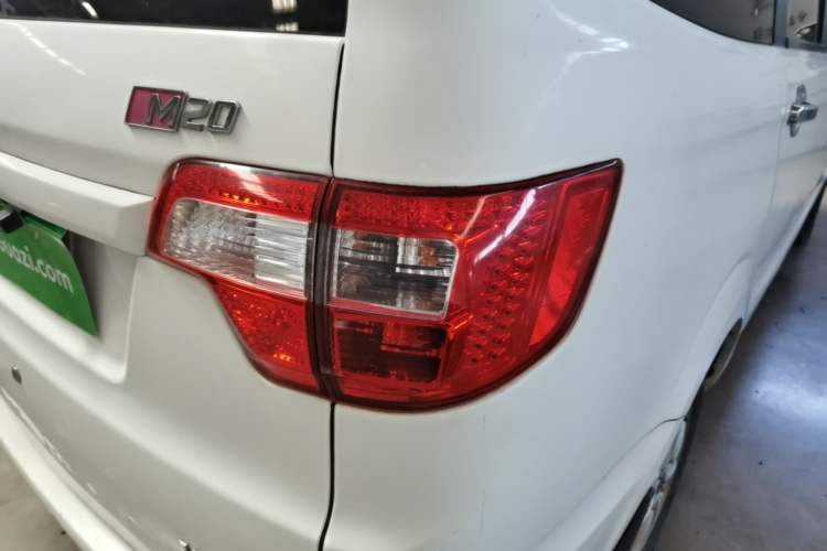 Used BAIC Weiwang M20 2014 1.5L practical type BJ415A Right Rear Taillight