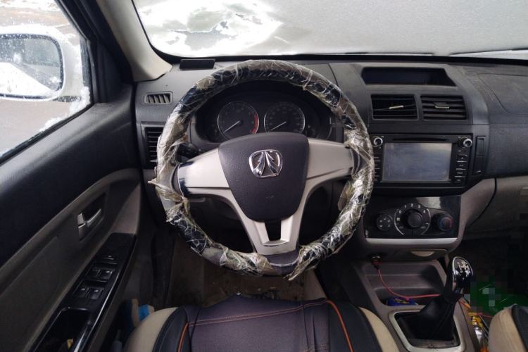 Used BAIC Weiwang M20 2014 1.5L Basic Version DAM15DL Steering Wheel