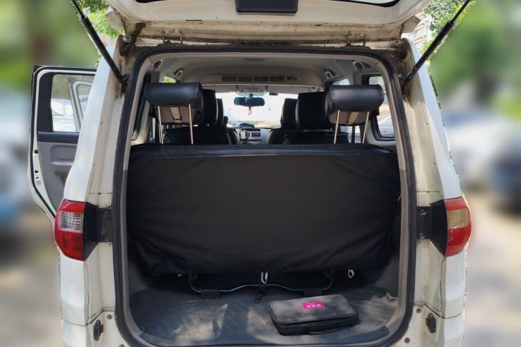 Used BAIC Weiwang M20 2014 1.5L practical type BJ415A Trunk