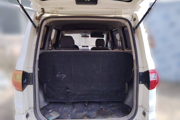 Used BAIC Weiwang M20 2014 1.5L practical type BJ415A Trunk