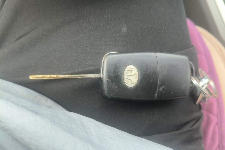 Used BAIC Weiwang M20 2014 1.5L Basic Version DAM15DL Vehicle Key