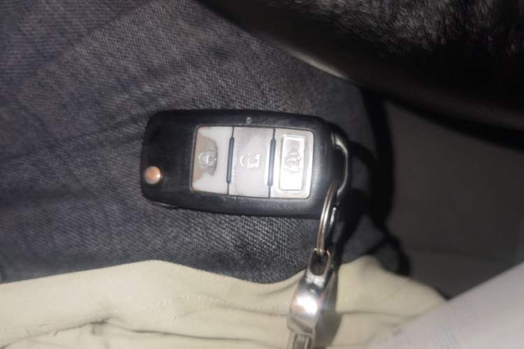 Used BAIC Weiwang M20 2014 1.5L practical type BJ415A Vehicle Key