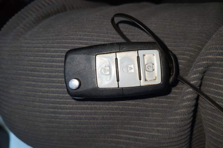 Used BAIC Weiwang M20 2014 1.5L Basic Version DAM15DL Vehicle Key
