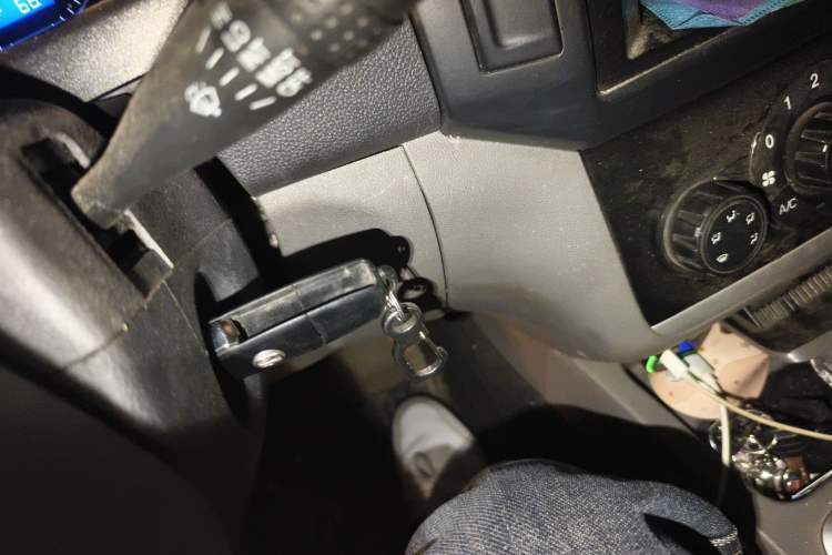 Used BAIC Weiwang M20 2014 1.5L practical type BJ415A Vehicle Key