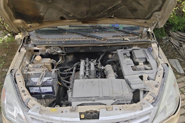 Used BAIC Weiwang M20 2014 1.5L Comfort Version BJ415B Engine Bay