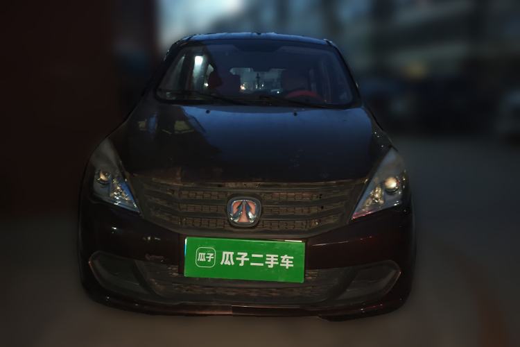 Used BAIC Weiwang M20 2015 1.2L economy version A122 Front