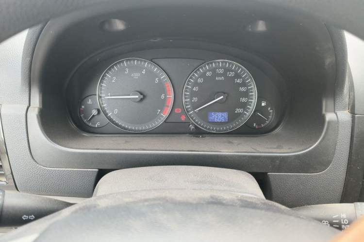 Used BAIC Weiwang M20 2015 1.2L economy version A122 Instrument Cluster