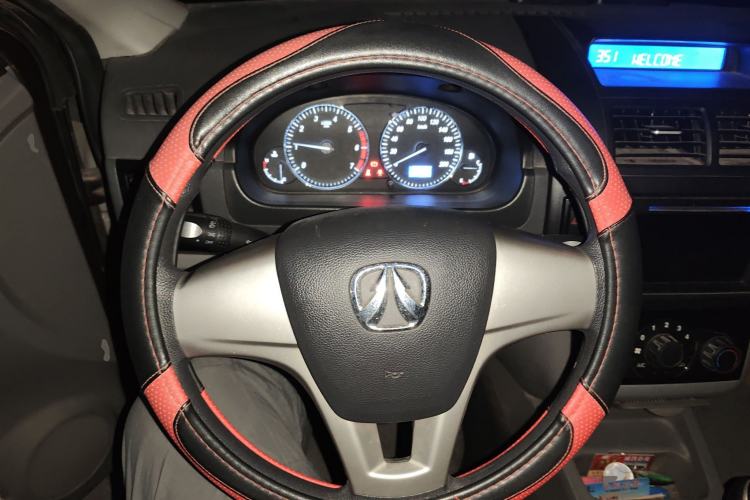 Used BAIC Weiwang M20 2015 1.2L economy version A122 Steering Wheel