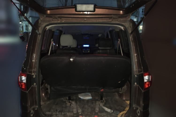 Used BAIC Weiwang M20 2015 1.2L economy version A122 Trunk