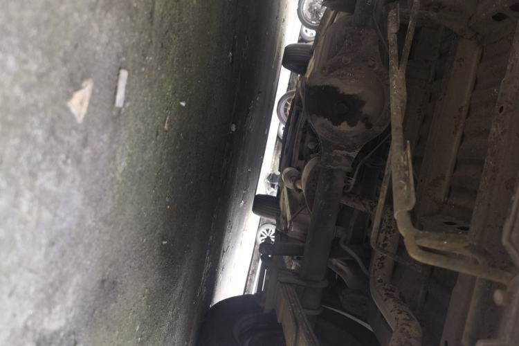 Used BAIC Weiwang M20 2015 1.2L economy version A122 Chassis Rear