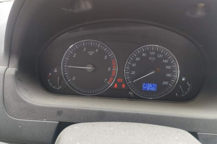 Used BAIC Weiwang M20 2015 1.2L economy version A122 Instrument Cluster