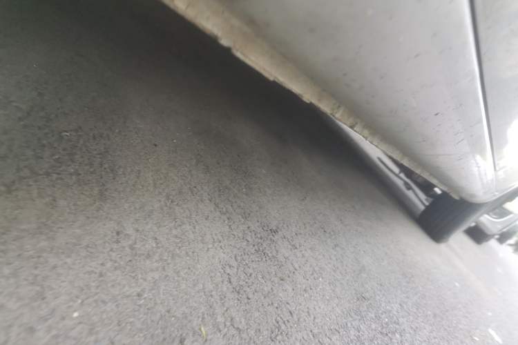 Used BAIC Weiwang M20 2015 1.2L economy version A122 Chassis Front Left