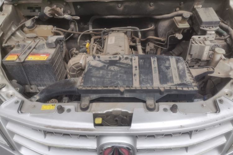 Used BAIC Weiwang M20 2015 1.2L economy version A122 Engine Bay