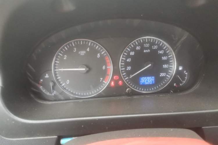 Used BAIC Weiwang M20 2015 1.2L economy version A122 Instrument Cluster