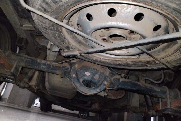 Used BAIC Weiwang M20 2015 1.2L economy version A122 Chassis Rear