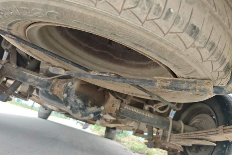 Used BAIC Weiwang M20 2015 1.2L economy version A122 Chassis Rear