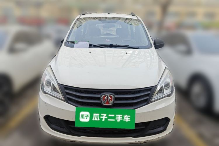 Used BAIC Weiwang M20 2015 1.2L economy version A122 Front