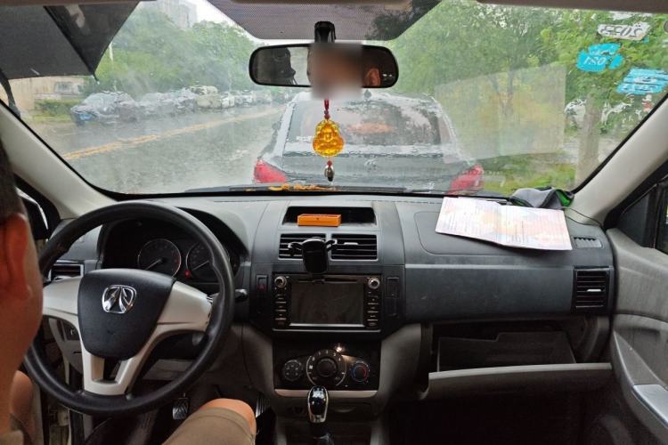 Used BAIC Weiwang M20 2015 1.2L economy version A122 Headliner