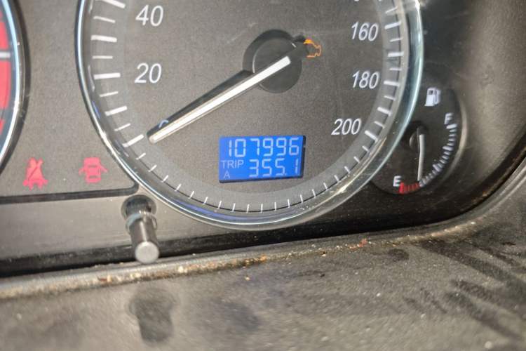 Used BAIC Weiwang M20 2015 1.2L economy version A122 Odometer Close Up