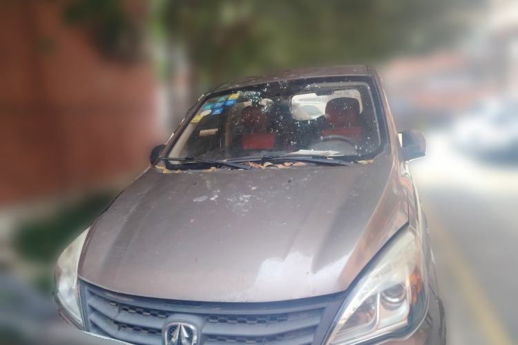 Used BAIC Weiwang M20 2015 1.2L economy version A122 Front