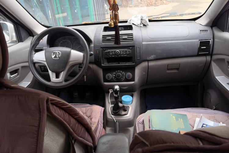 Used BAIC Weiwang M20  Center Console
