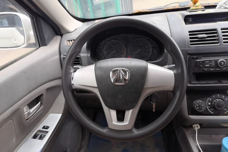 Used BAIC Weiwang M20  Steering Wheel
