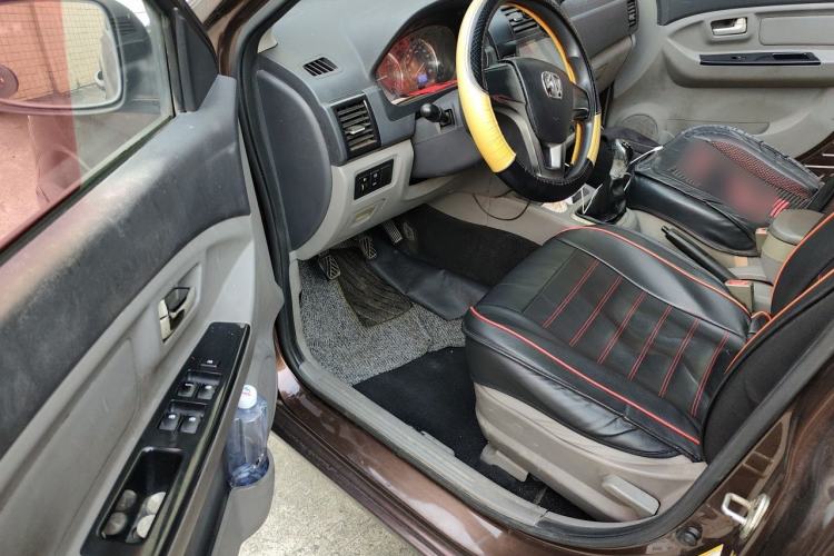 Used BAIC Weiwang M20  Driver Seat