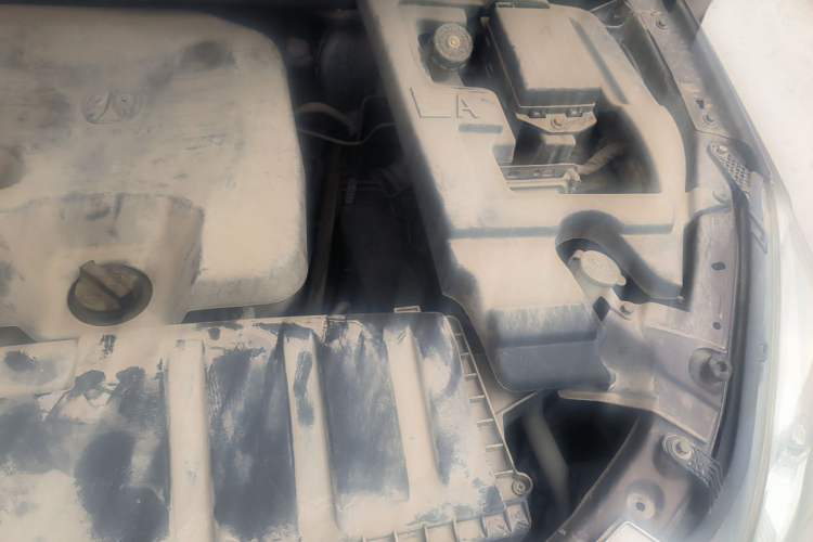 Used BAIC Weiwang M20  Engine Bay Left